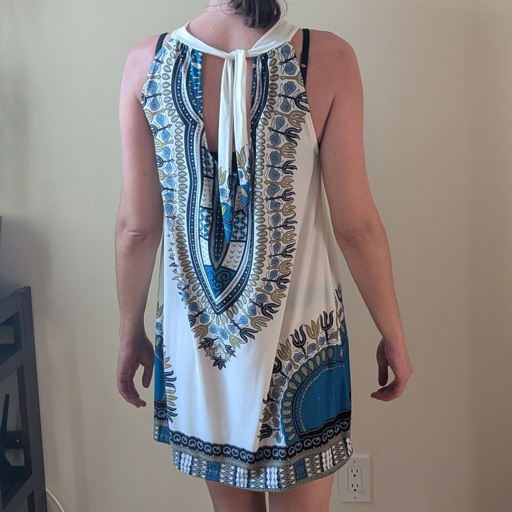 Graphic Print Mini Tie Neck Dress S M White Blue Teal Tribal Tropical Halter - Picture 5 of 7